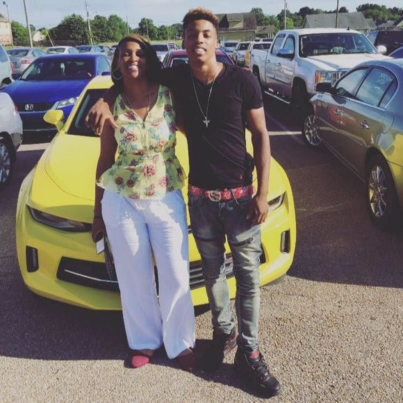 Meet your Posher, Eric - Picture 1 of 1